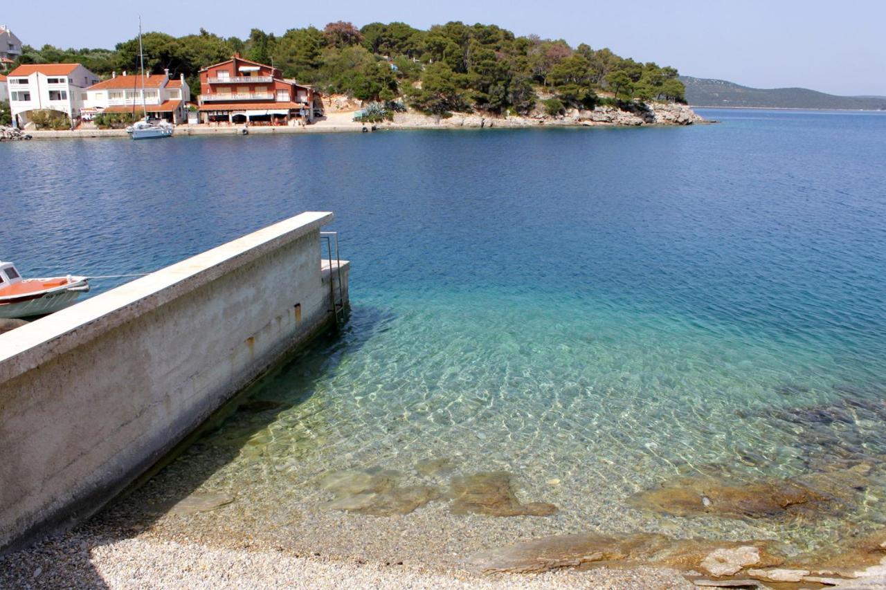 Apartments With A Parking Space Bozava, Dugi Otok - 8108 المظهر الخارجي الصورة